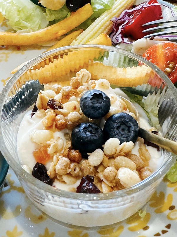 礁溪早午餐｜科科家，文青早午餐店，手做厚牛肉漢堡排，美味又有誠意。（宜蘭美食/礁溪美食）