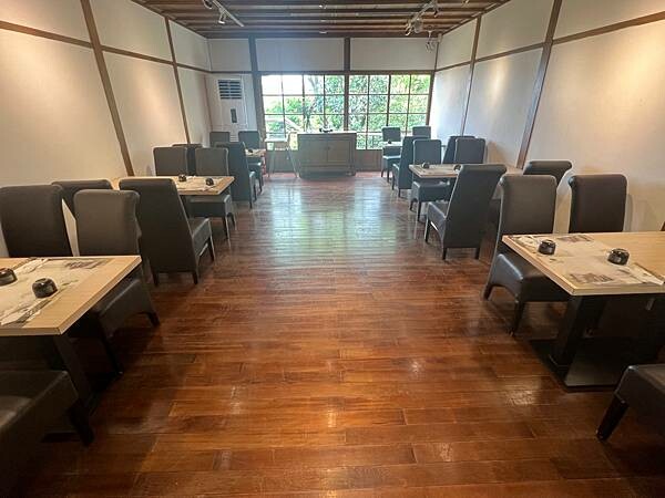 陽明山景觀餐廳。草山行館。總統官邸吃午餐