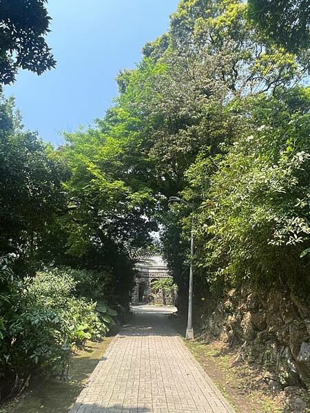 陽明山景觀餐廳。草山行館。總統官邸吃午餐