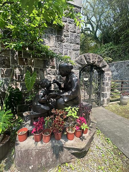 陽明山景觀餐廳。草山行館。總統官邸吃午餐