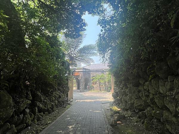 陽明山景觀餐廳。草山行館。總統官邸吃午餐