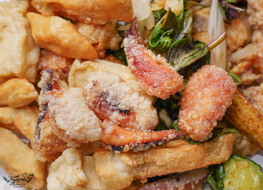 台南鹽酥雞|炒作伙《爆香鹹酥雞》鹽酥雞,吃鹽酥雞看球賽,先炸後爆炒更香更入味 @緹雅瑪 美食旅遊趣