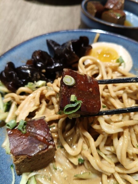 【甘霖涼麵舖永和店】夏日開胃CP值超高平價的永和美食涼麵推薦