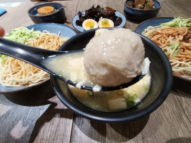 【甘霖涼麵舖永和店】夏日開胃CP值超高平價的永和美食涼麵推薦