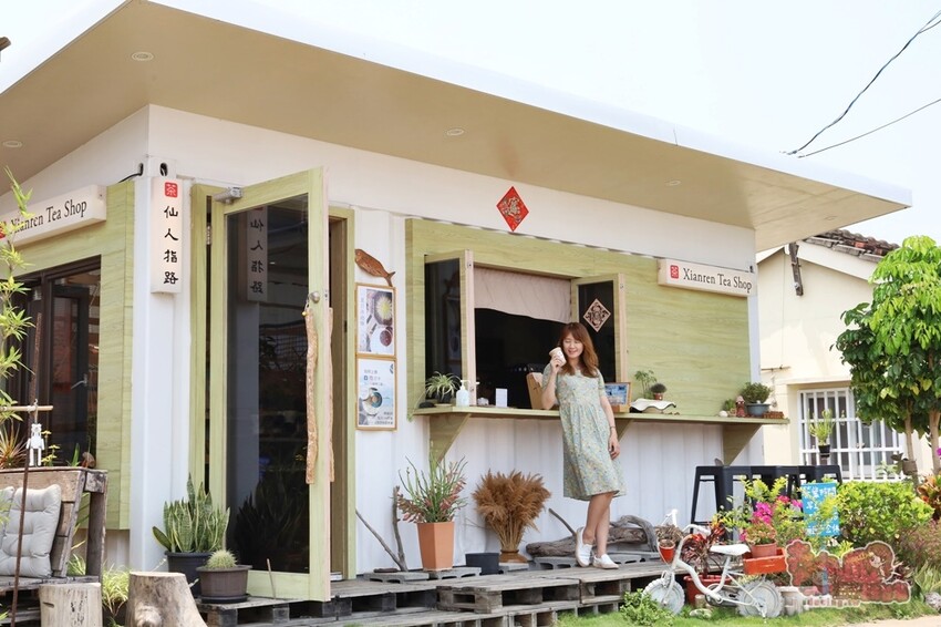 【台南飲料】七股仙人指路!台南七股海線最強網美飲料店,讓妳拍美美又喝得很開心~ - 熱血玩台南。跳躍新世界
