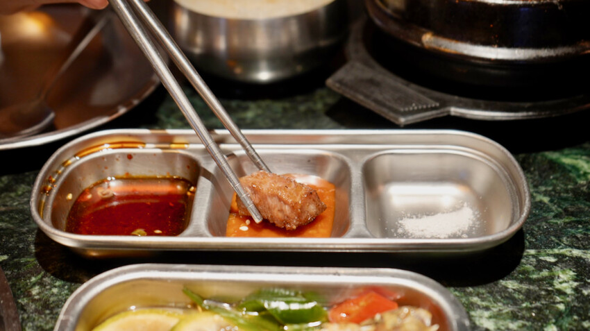 台北市大安區[台北美食] 韓江烤肉市民總店｜50年老店！甜點免費吃韓式冰淇淋糖餅