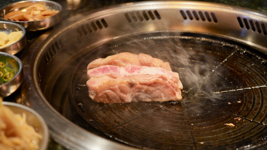 台北市大安區[台北美食] 韓江烤肉市民總店｜50年老店！甜點免費吃韓式冰淇淋糖餅