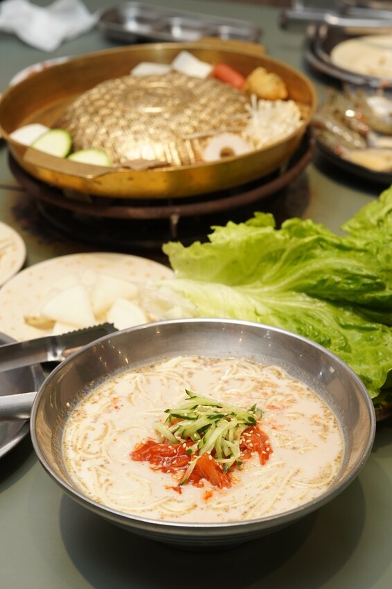 台南韓式烤肉吃到飽推薦!320元起銅盤烤肉/鐵盤烤肉/火烤兩