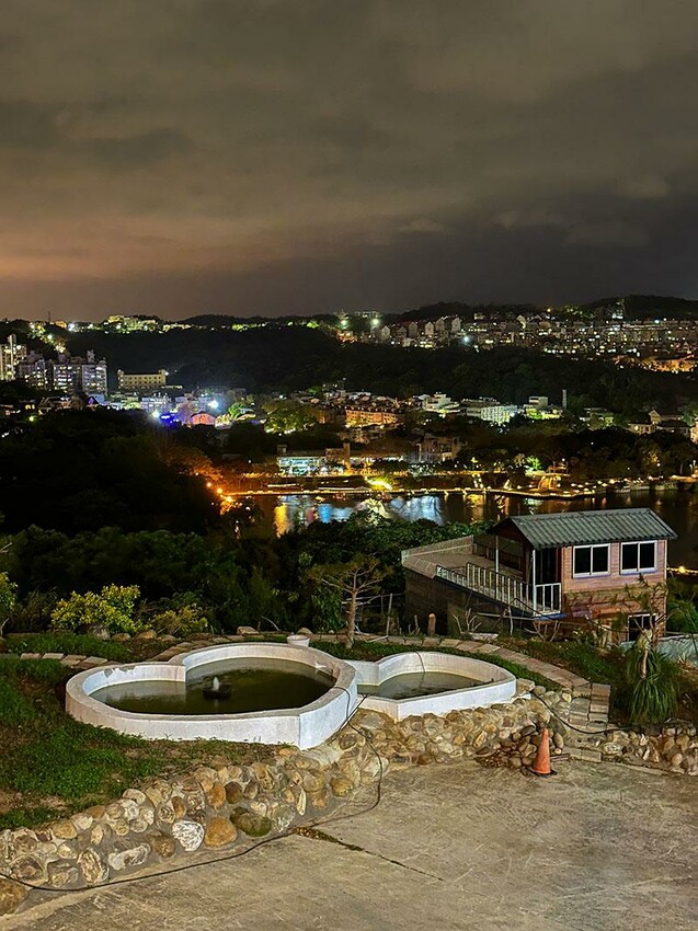 2025新竹母親節餐廳!青草湖101高山頂美食美景全包,荔枝牛奶雞必吃。