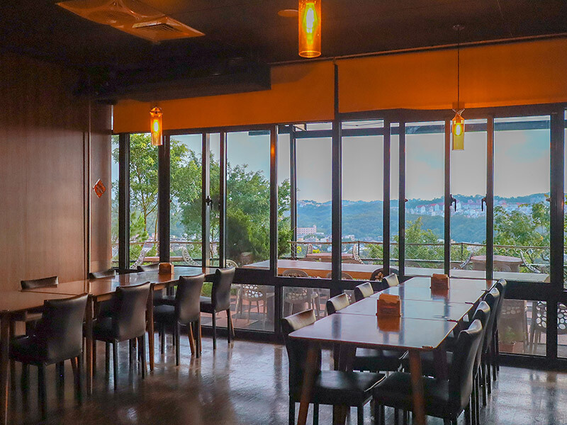 101青草湖創新農莊 | 新竹市區也有101挑高夜景，走山、玩水、看夜景、家聚吃土雞好停車