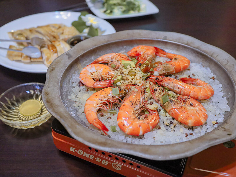 101青草湖創新農莊 | 新竹市區也有101挑高夜景，走山、玩水、看夜景、家聚吃土雞好停車