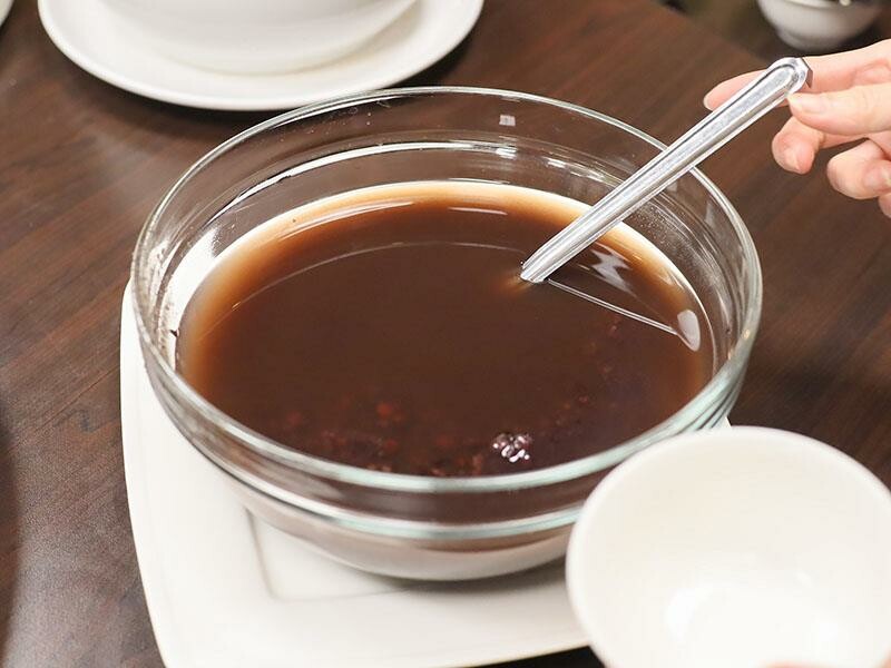 2025新竹母親節餐廳!青草湖101高山頂美食美景全包,荔枝牛奶雞必吃。