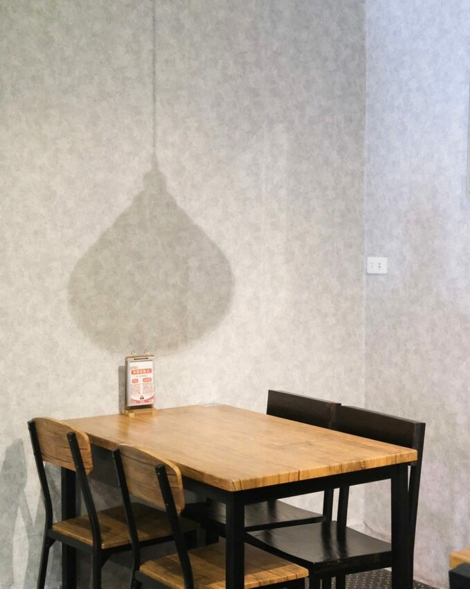 叁記傳食| 開賣即秒殺~被刈包耽誤的道地椒麻雞飯,經典台式尬新潮創意新滋味! - 肉依小姐吃什麼