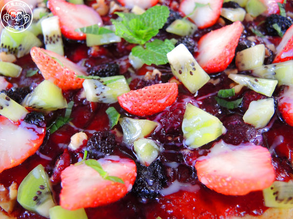 莓圃觀光休閒農園:作伙來企投【台北內湖・莓圃休閒觀光農園】庭園咖啡吃草莓料理 莓圃觀光休閒農園:作伙來企投【台北內湖・莓圃休閒觀光農園】庭園咖啡吃草莓料理