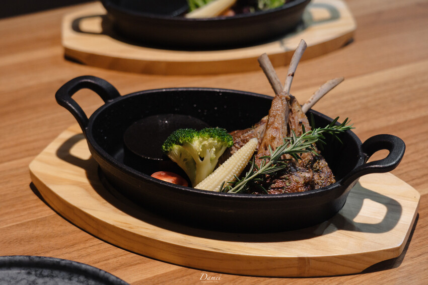 新北三重|永騰熟成牛排館-我想把好料理留在三重,不需到台北也能品嚐熟成牛 - 大妹吃太飽