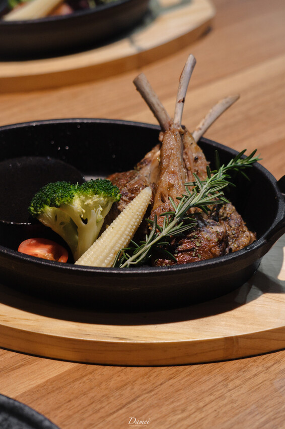 新北三重|永騰熟成牛排館-我想把好料理留在三重,不需到台北也能品嚐熟成牛 - 大妹吃太飽