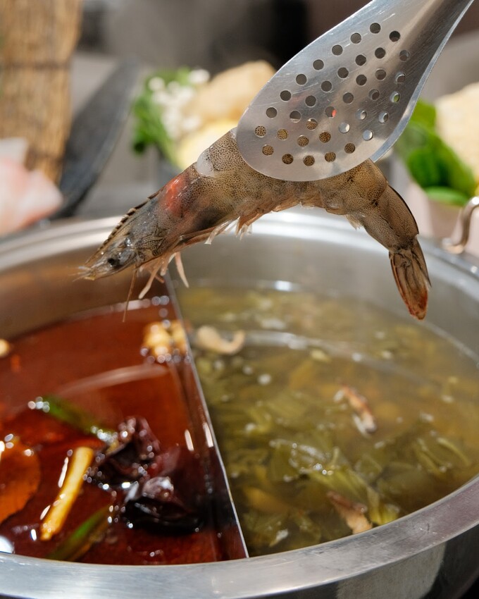 【新店火鍋推薦】汆鍋上選鍋物-七張店～高CP新鮮海陸火鍋套餐、多款特色湯底火鍋～七張捷運站巷內、新店美食推薦～