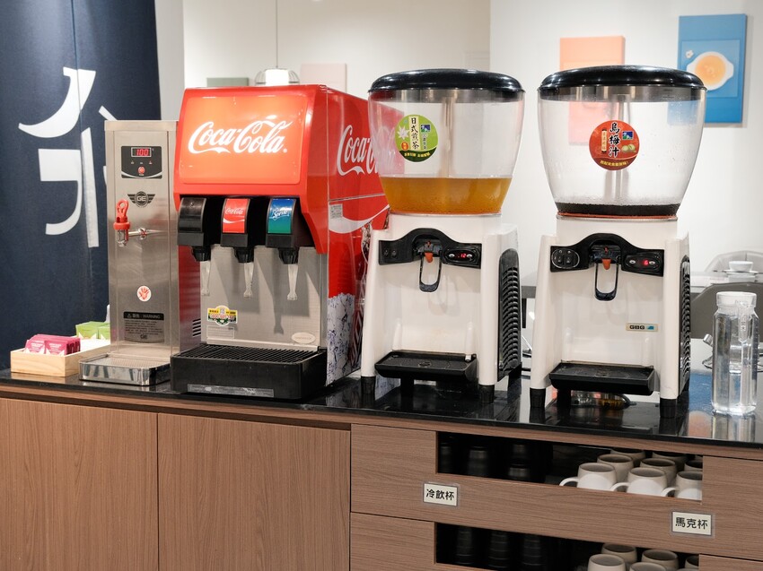 【新店火鍋推薦】汆鍋上選鍋物-七張店～高CP新鮮海陸火鍋套餐、多款特色湯底火鍋～七張捷運站巷內、新店美食推薦～