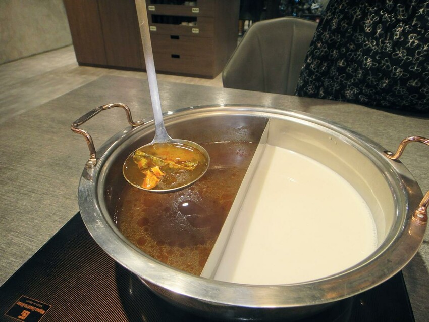 【美食】「汆鍋 上選鍋物 七張店」多款特色湯底火鍋、海陸火鍋套餐,新店火鍋推薦、捷運七張聚餐推薦 附菜單