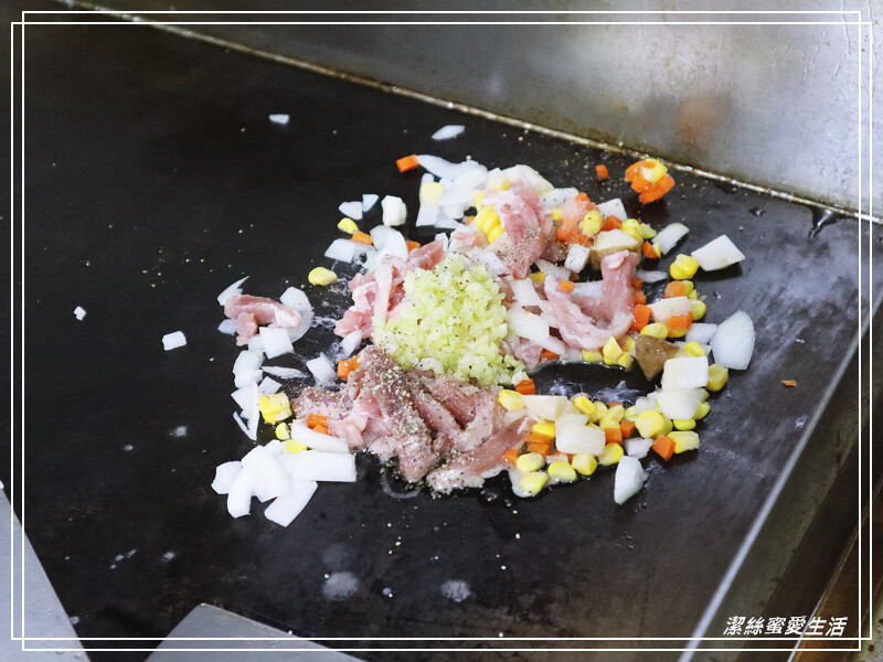 星吉旺蒙古鐵板燒-桃園/不只有鐵板燒!新鮮自製火龍果炒飯x手干麵~平價親切家庭蒙古烤肉餐廳 - 潔絲蜜愛生活