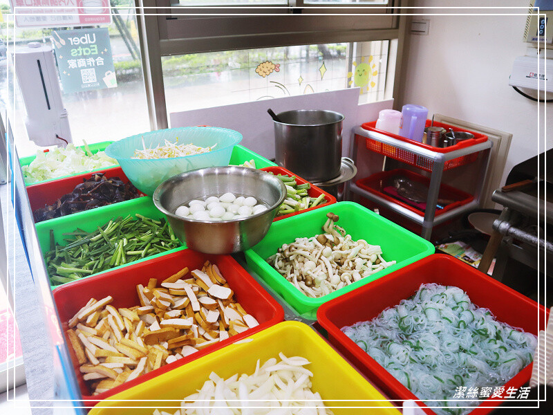 星吉旺蒙古鐵板燒-桃園/不只有鐵板燒!新鮮自製火龍果炒飯x手干麵~平價親切家庭蒙古烤肉餐廳 - 潔絲蜜愛生活