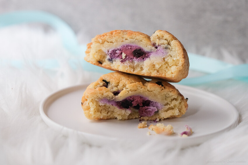 Ruby’s 司康餅乾專賣店》美味的包餡胖胖軟餅乾，每日新鮮純手工製作的限量排隊甜點！