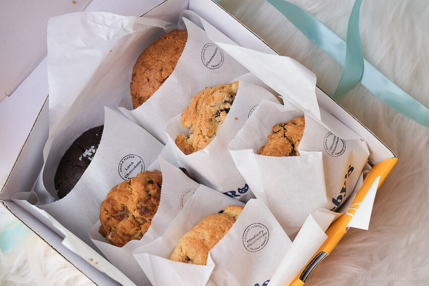 Ruby’s 司康餅乾專賣店》美味的包餡胖胖軟餅乾，每日新鮮純手工製作的限量排隊甜點！