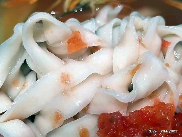 「初麵_松江四平店 」(Shrimp tomato noodle, Braised beef on rice and fried chicken), Taipei, Taiwan, May 23, 2022.