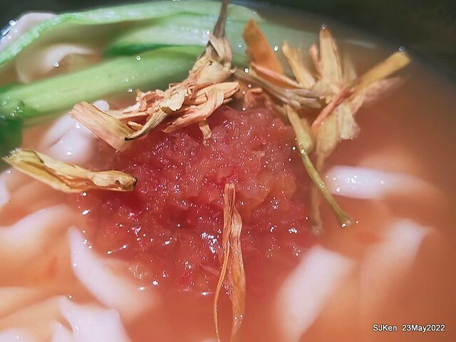「初麵_松江四平店 」(Shrimp tomato noodle, Braised beef on rice and fried chicken), Taipei, Taiwan, May 23, 2022.