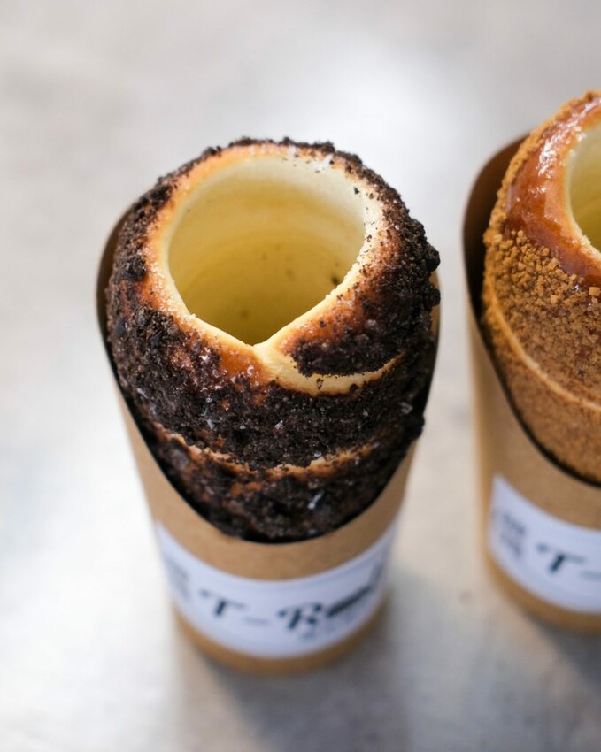 【台中美食】緹捲T-Roll|免出國就能吃到異國街邊小吃 ,來自道地捷克人製作的煙囪捲 ! - 肉依小姐吃什麼