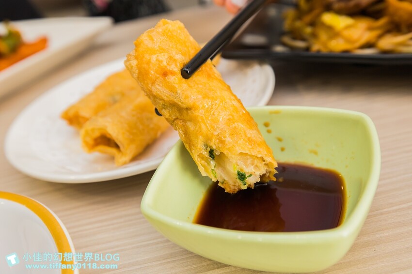 台北市松山區彌敦道港式茶餐廳(松江南京店)/在地營業10年香港老闆的道地港式料理/台北港式餐廳推薦