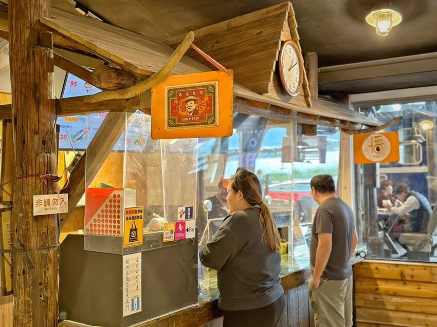 台東縣池上鄉台東景點【悟饕池上飯包文化故事館】來池上就是要吃便當！