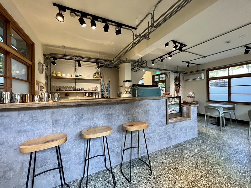 【台灣，桃園市，楊梅區】好窩有花，一間很有氛圍的小店。（楊梅咖啡館/楊梅故事園區）