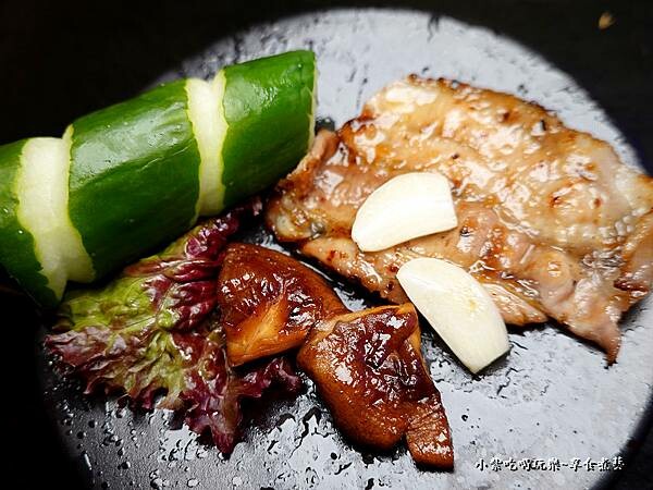 小黃瓜配烤肉-山上走走日式無菜單燒肉 (1).jpg