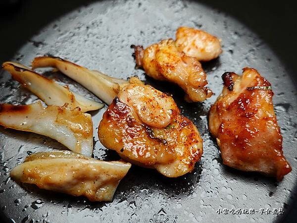 雞三角骨、桂丁雞腿肉-山上走走日式無菜單燒肉.jpg