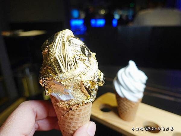 金箔霜淇淋-山上走走日式無菜單燒肉 (3).jpg