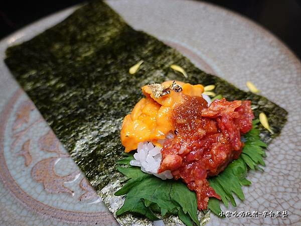生牛肉海膽手捲-山上走走日式無菜單燒肉 (3).jpg