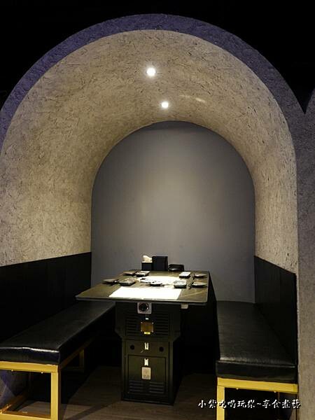 一樓用餐環境-山上走走日式無菜單燒肉 (5).jpg