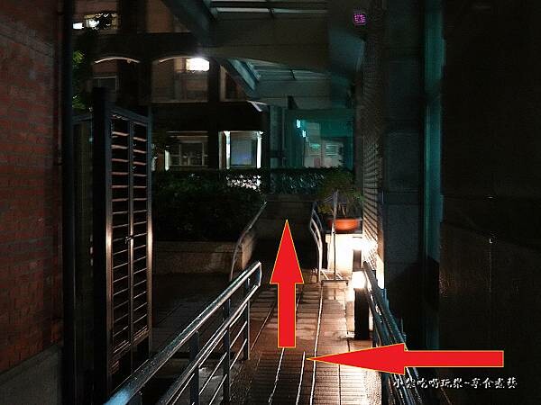 停車場往山上走走日式無菜單燒肉 (2).jpg