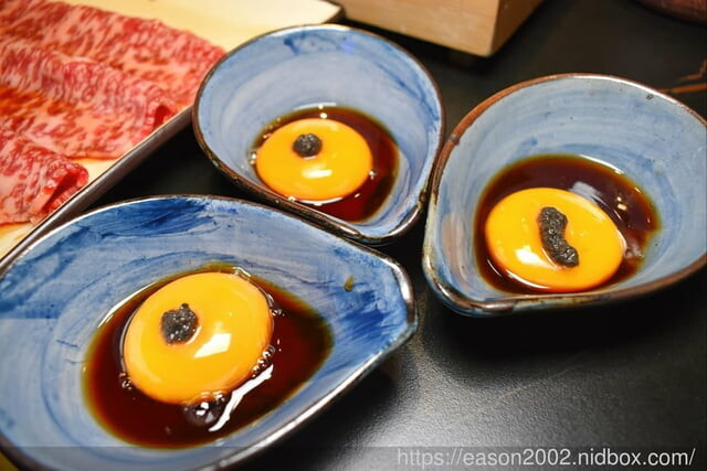 新竹美食|山上走走 日式無菜單燒肉專門店。浪漫夢幻海底世界享受頂級A5和牛/飯後甜品:金箔霜淇淋