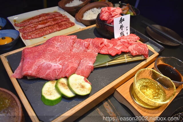 新竹美食|山上走走 日式無菜單燒肉專門店。浪漫夢幻海底世界享受頂級A5和牛/飯後甜品:金箔霜淇淋