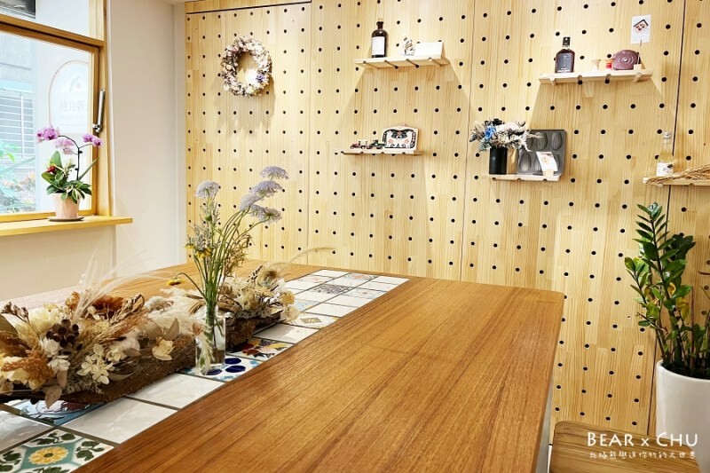 台北市萬華區台北萬華龍山寺文青風早餐推薦|穗月朝食・手工脆皮蛋餅、湯種肉蛋花生醬吐司