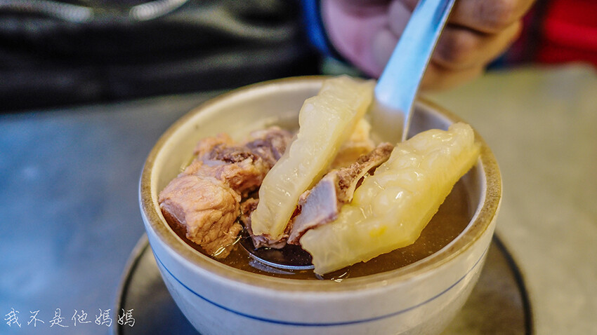 南機場夜市 小南門捷運站,中正區筒仔米糕,中正區米糕,南機場夜市外送美食,南機場夜市 曉迪筒仔米糕外送,南機場夜市必吃,曉迪筒仔米糕便當