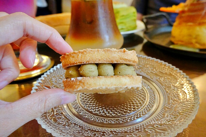 【台中】西區｜嵨峝 voute，秒到法國沙龍茶館，檸檬糖霜肉桂捲，優雅歐系咖啡廳推薦