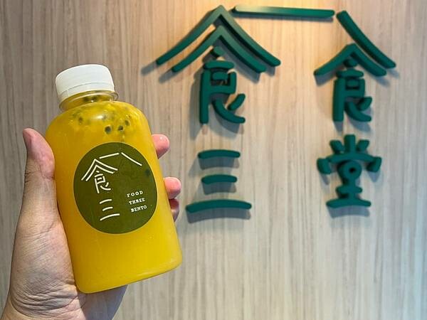 LINE_ALBUM_2022527 _2_220527_2.jpg