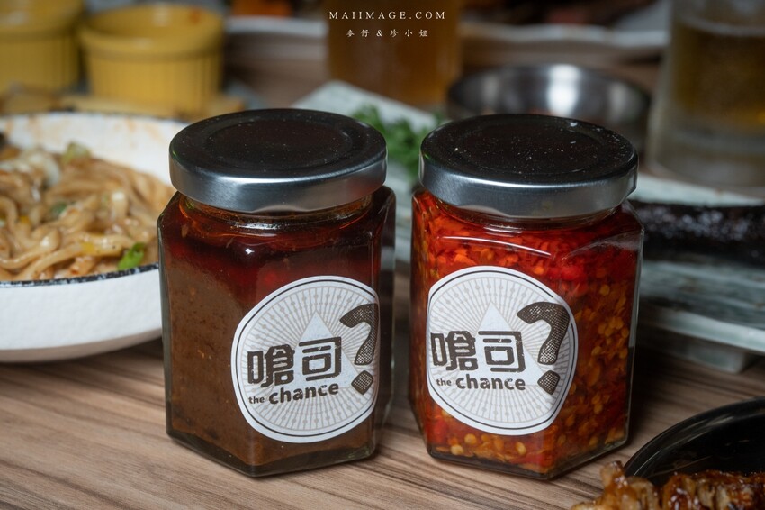 台北美食｜嗆司台式串燒～台式串燒也可以很有儀式感！被串燒耽誤的酒吧調酒款式爆多！桌桌必點鹽烤吳郭魚、