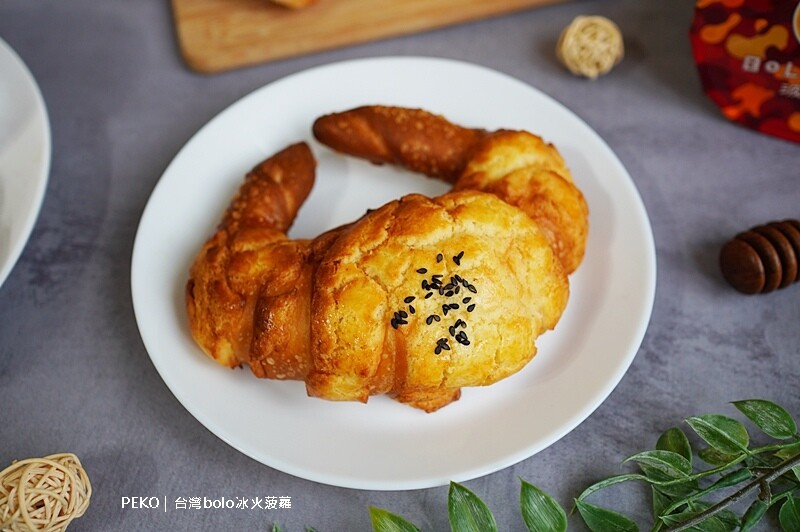 蘆洲美食.冰火菠蘿.台灣bolo菜單.波羅旺.台灣bolo冰火菠蘿.台灣bolo創業店長.台灣bolo店長.創業店長.