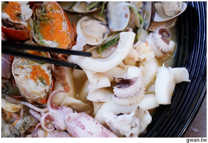 被飲料耽誤的海鮮鍋燒！台南浮誇意麵始祖來台中啦~