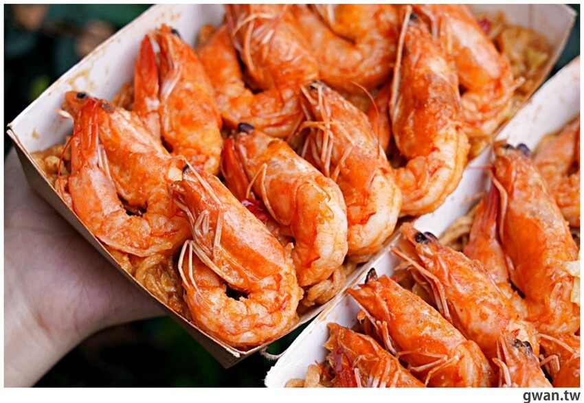 全台最不務正業飲料店賣胡椒蝦，每隻10元爽吃胡椒蝦！