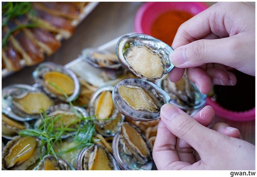 被飲料耽誤的海鮮鍋燒！台南浮誇意麵始祖來台中啦~